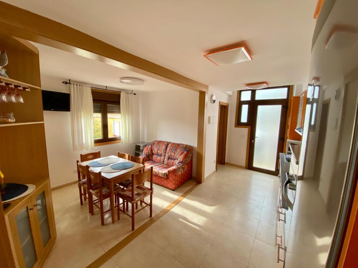 Casa Longan, Completo Alojamiento Cerca De La Playa กันกาส เด มอร์ราโซ ภายนอก รูปภาพ